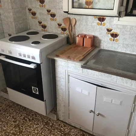Al Mare Skyros, Fully-equipped House 4* Skyros